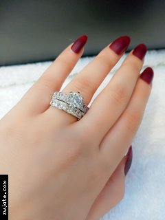 � � � | ���� ����� �������